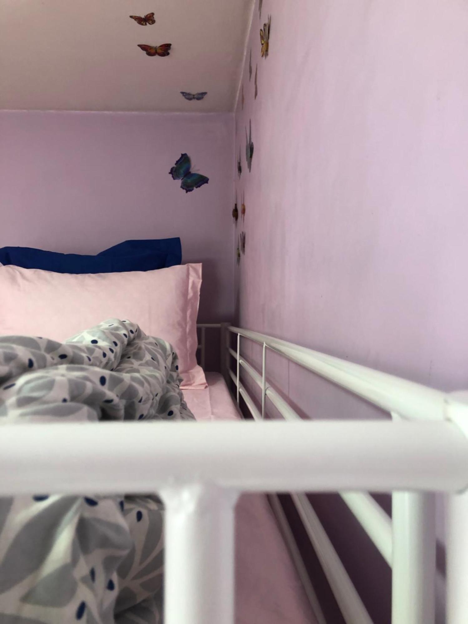Female-Dortoir Femme -Dorm Shared Room Paris Bobigny Eksteriør billede
