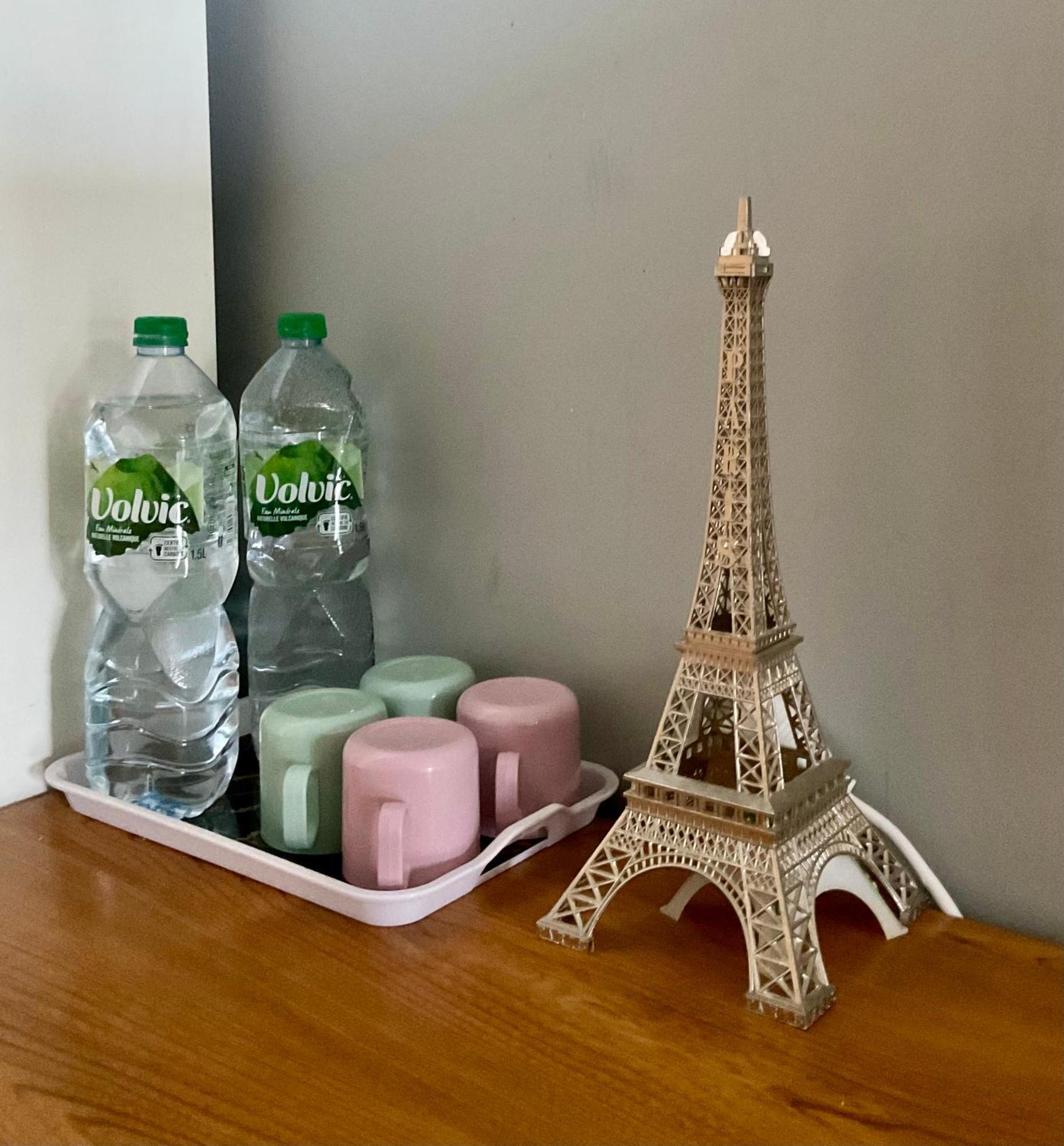 Female-Dortoir Femme -Dorm Shared Room Paris Bobigny Eksteriør billede